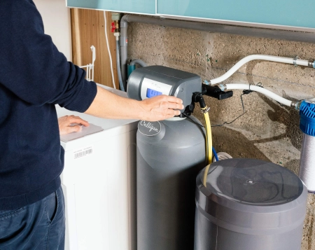 Quand faut-il changer la résine de son adoucisseur ?