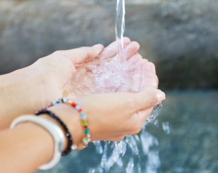 Comment traiter l’eau trouble pour qu’elle devienne potable ?