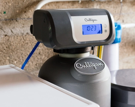 Quels sont les avantages et inconvénients d'un adoucisseur d'eau ?