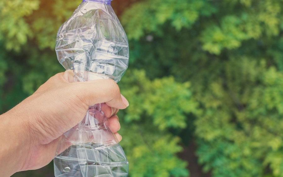 bouteille eau plastique alternative